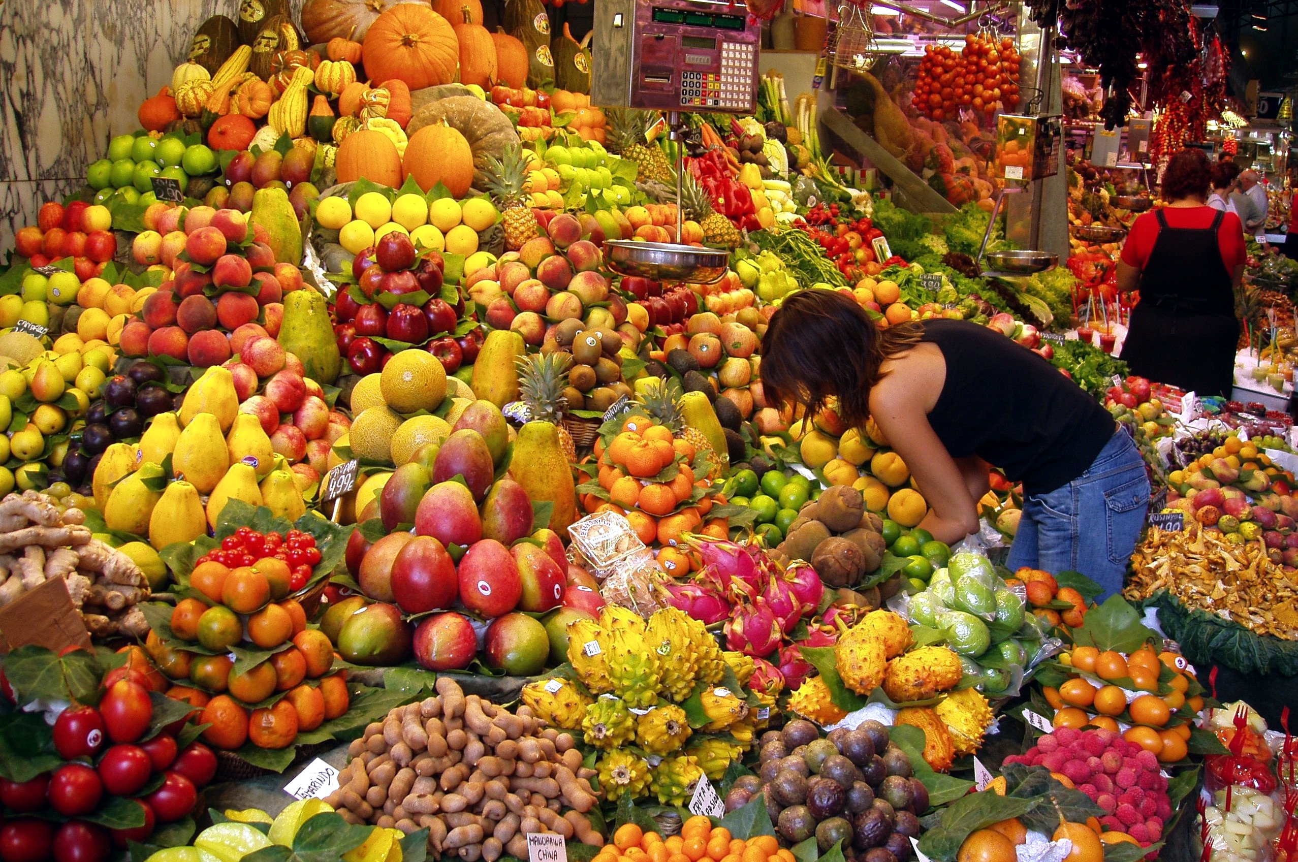 File:Fruit Stall in Barcelona Market.jpg - Wikipedia, the free encyclopedia